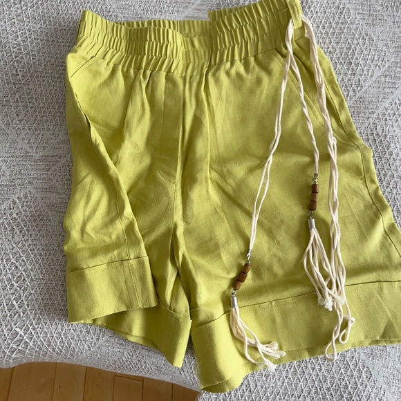 $15 ADD ON NWOT Sz. XS LINEN Shorts APPLE GREEN - Picture 2 of 7